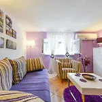 شقة Mirana With Garden And Free Parking *