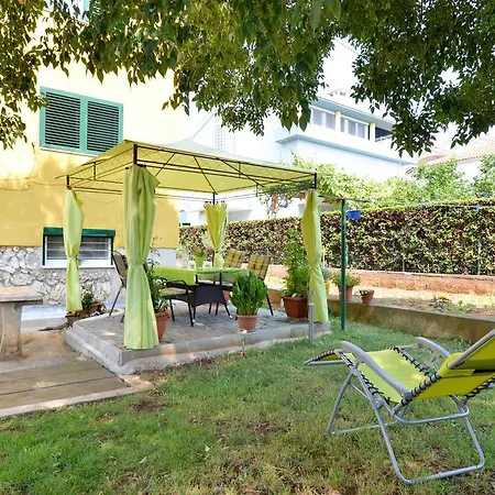 Mirana With Garden And Free Parking Ζαντάρ