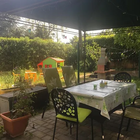 Mirana With Garden And Free Parking *